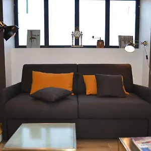 https://le-burlat-studio-lyon-tassin.hotels-rhonealpes.com