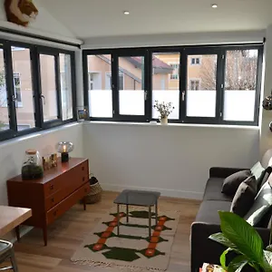 https://la-griotte-studio-tout-confort-lyon-tassin.hotels-rhonealpes.com