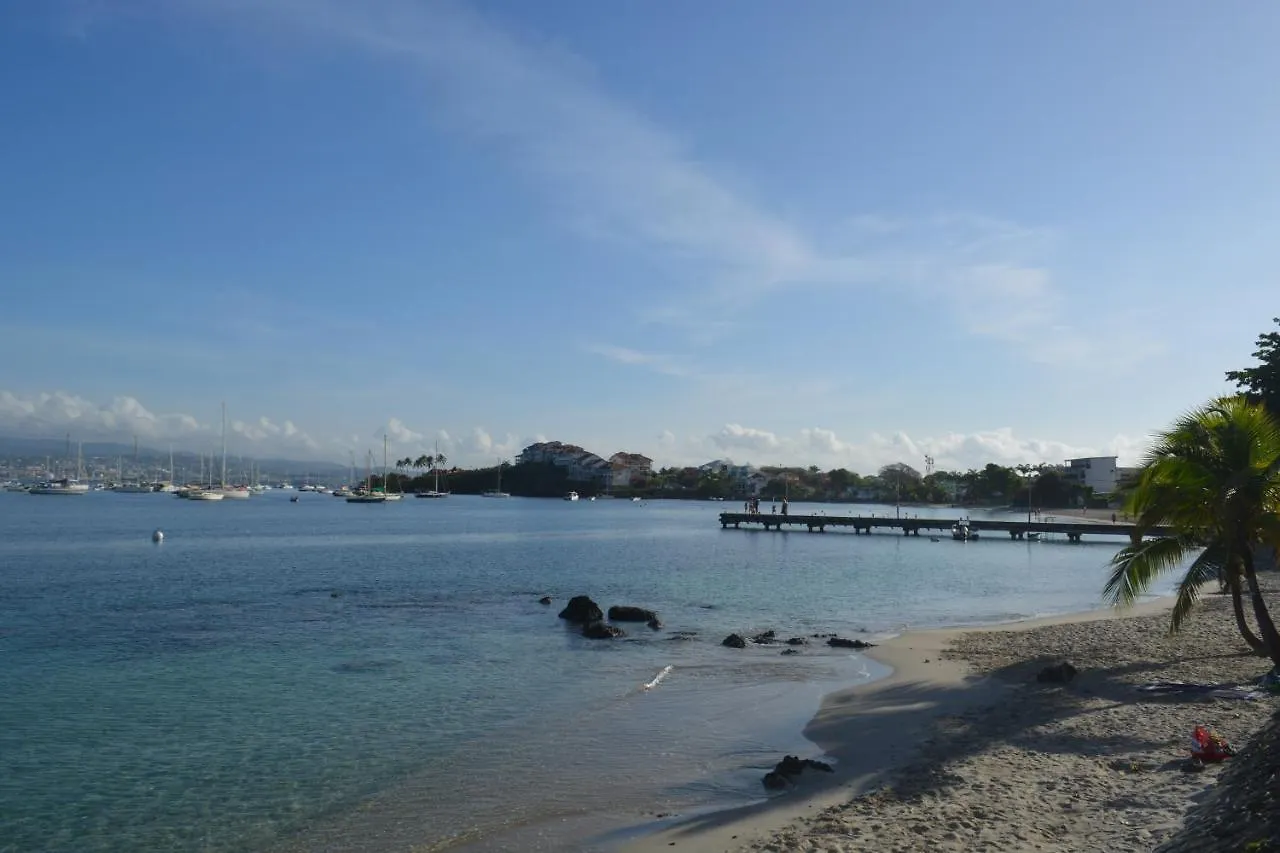 Ti'Caraibes Daire Les Trois-Ilets Martinik